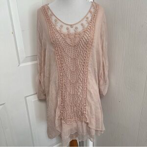 Bellambia Overlay Silk Top E4